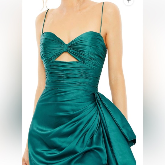 Mac Duggal Teal Gown! New! Never used! - Picture 3 of 5
